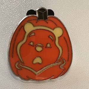 Pooh Pumpkin Jack-O-Lantern Face Carving Individual Disney Park Trading Pin 2019